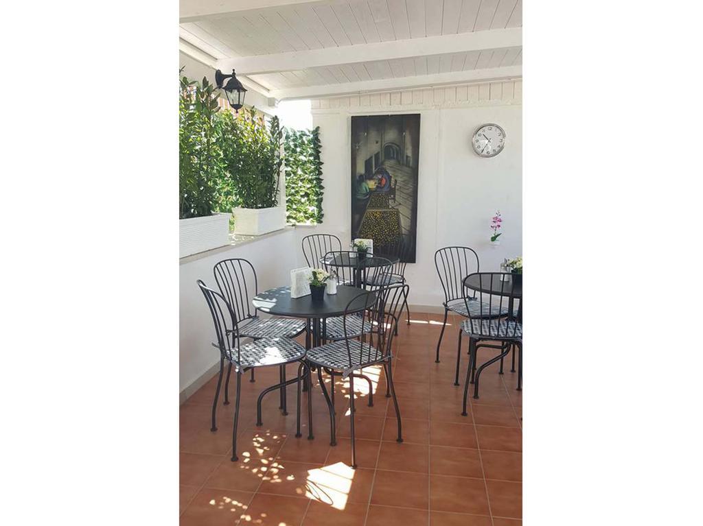 Bed and Breakfast Bari Vecchia Dimora Екстер'єр фото